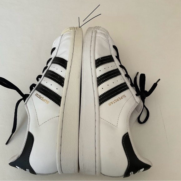 Adidas Superstar Athletic Shoes Size 5 - Picture 13 of 13